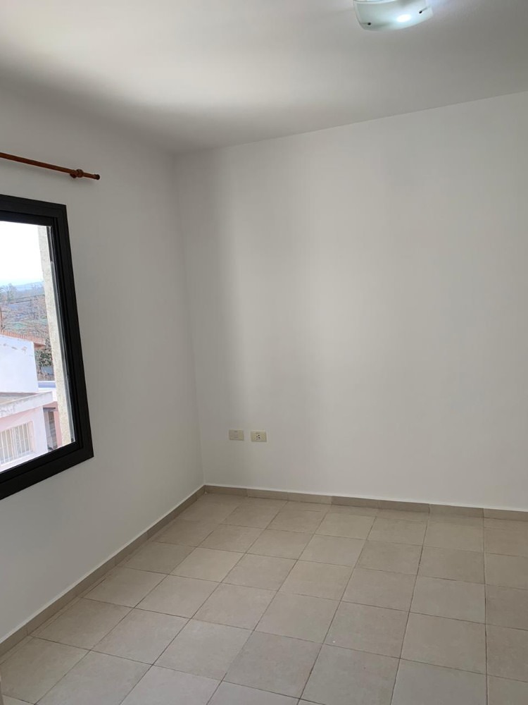 DEPARTAMENTO CON COCHERA A POCAS CUADRAS DEL CENTRO