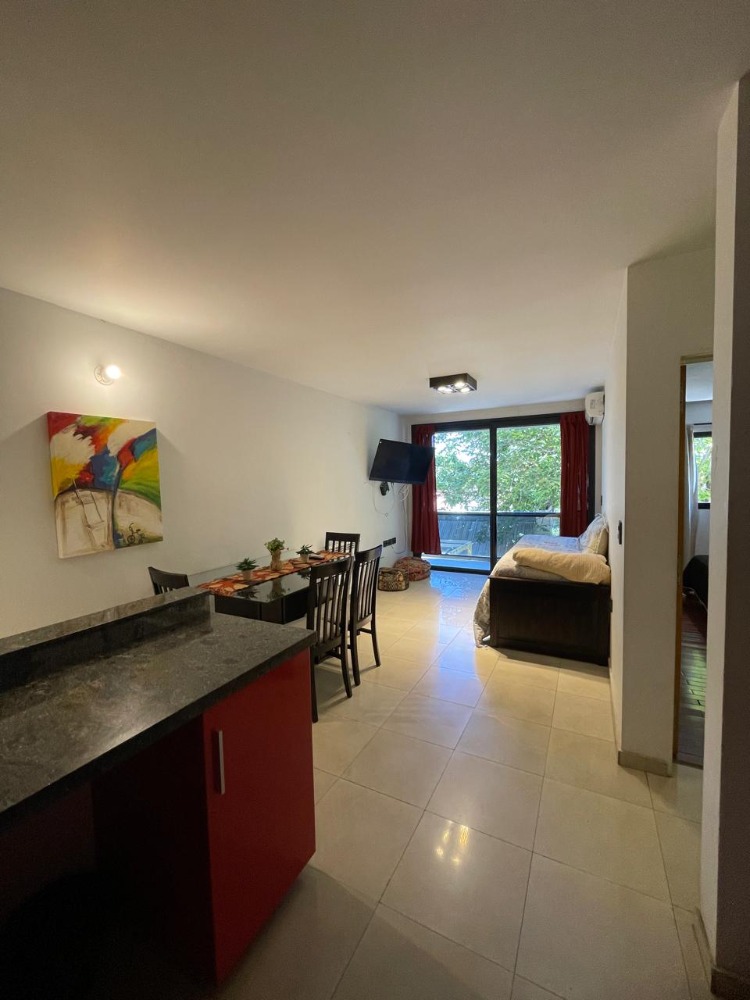 DEPTO 1 DORMITORIO CON COCHERA
