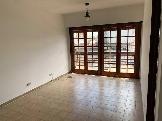 DEPARTAMENTO PLENO CENTRO, 2 DORMITORIOS CON COCHERA