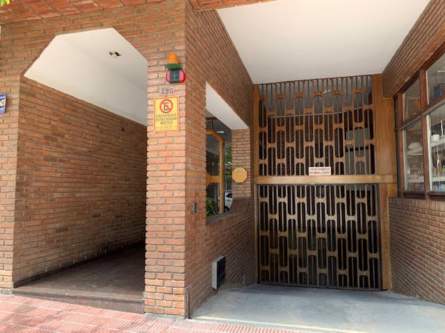 DEPARTAMENTO PLENO CENTRO, 2 DORMITORIOS CON COCHERA