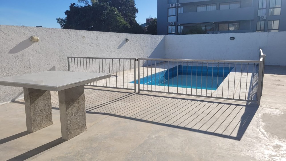 DEPARTAMENTO CON PILETA 