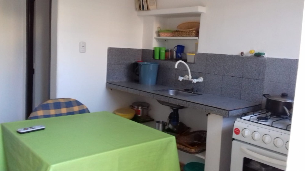 PROPIEDAD CASA, DEPTOS Y HABITACIONES