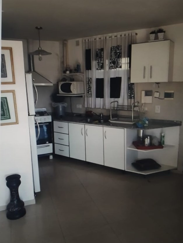 DUPLEX DE 2 DORMITORIOS CON PILETA
