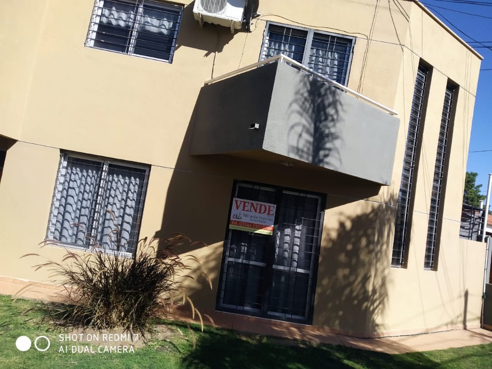 DUPLEX DE 2 DORMITORIOS CON PILETA