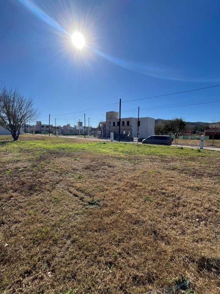 LOTE EN BARRIO CERRADO TEJAS 4