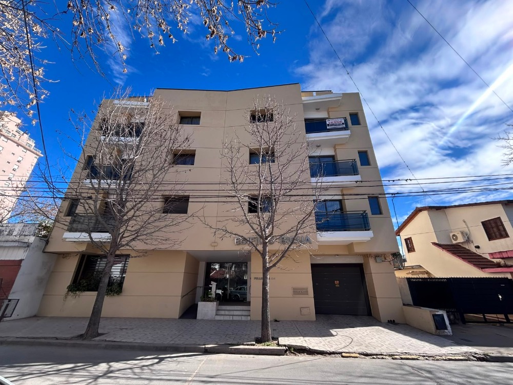  Venta Departamento Céntrico...!!! 