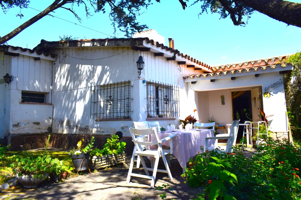 CASA A 200 MTS DEL ARROYO TANTI