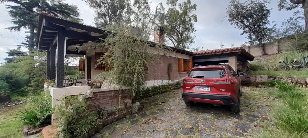 PROPIEDAD EN VENTA- TANTI- CALLE RIO SEGUNDO