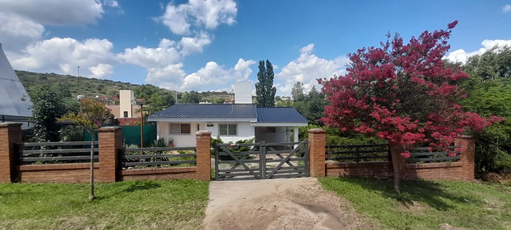 FONDOS AL ARROYO- CALLE ALEMANIA- VILLA DOUMA- TANTI