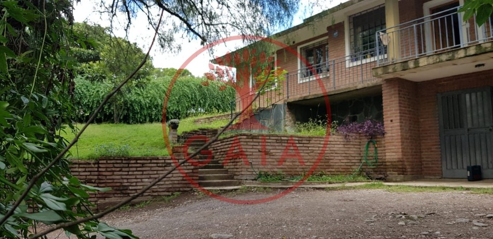 Chalet en Venta en La Falda - Confort y Naturaleza en las Sierras